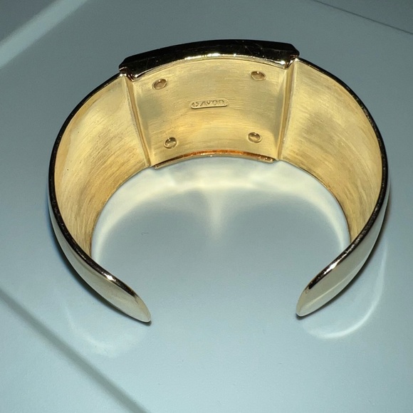 Avon Enamel Bracelet - Picture 2 of 2